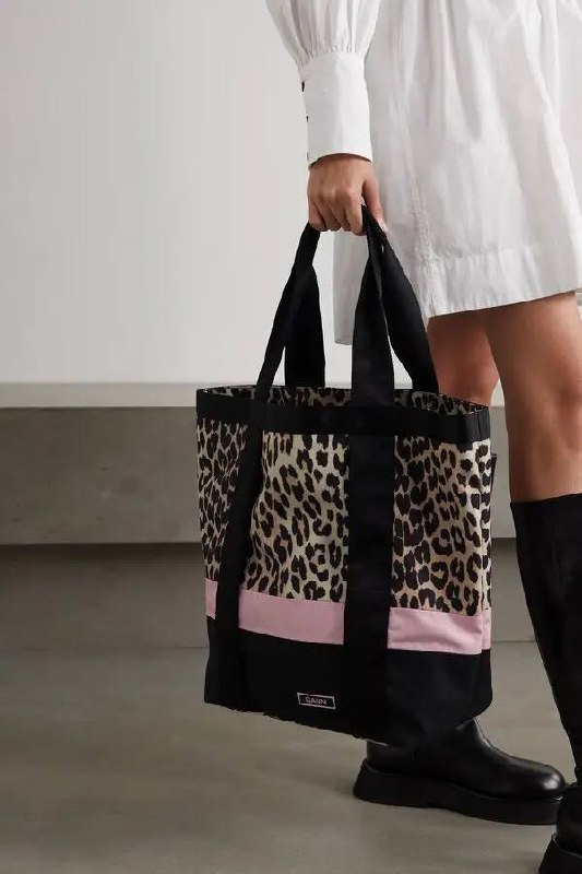Bolso Ganni Paneled Leopard📍📍 ✨
