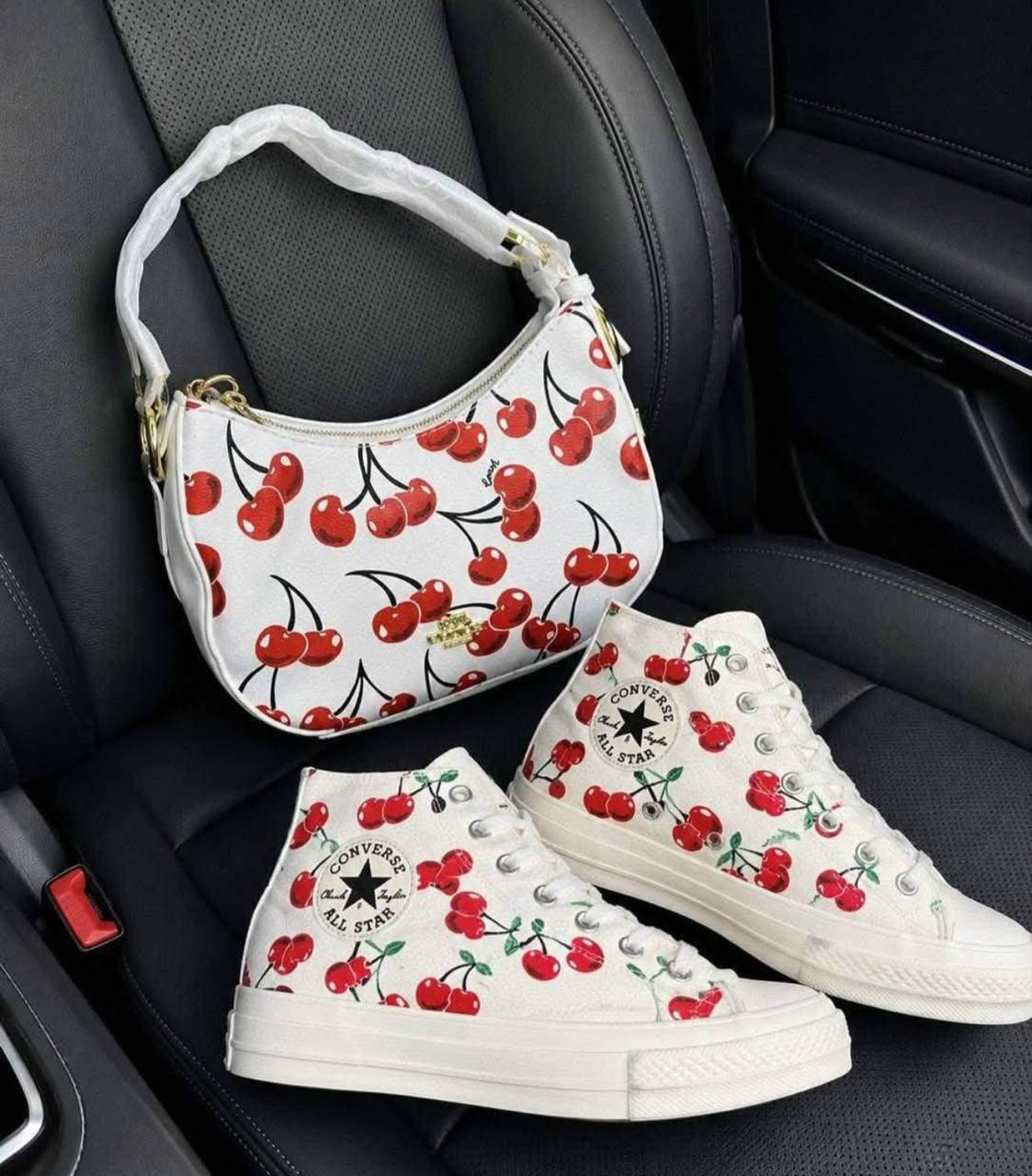 Bolso Coach “Cherry” ✨💫 18€ ✨