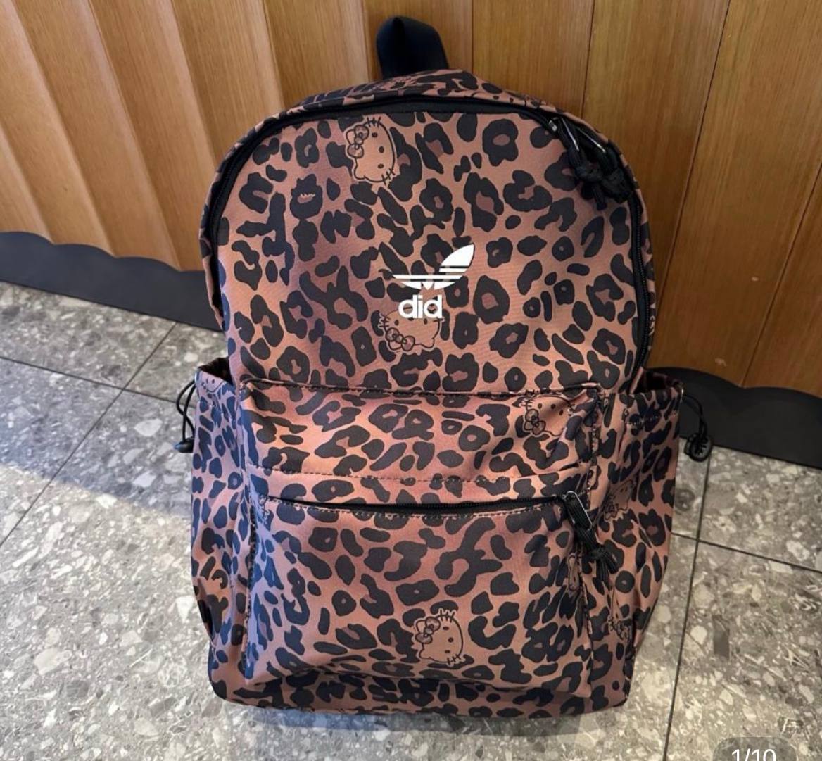 Adidxs X Hello Kitty animal print, mochila para clases ✨