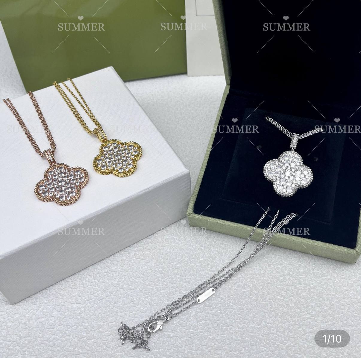 Collar Van C tamaño grande ✨