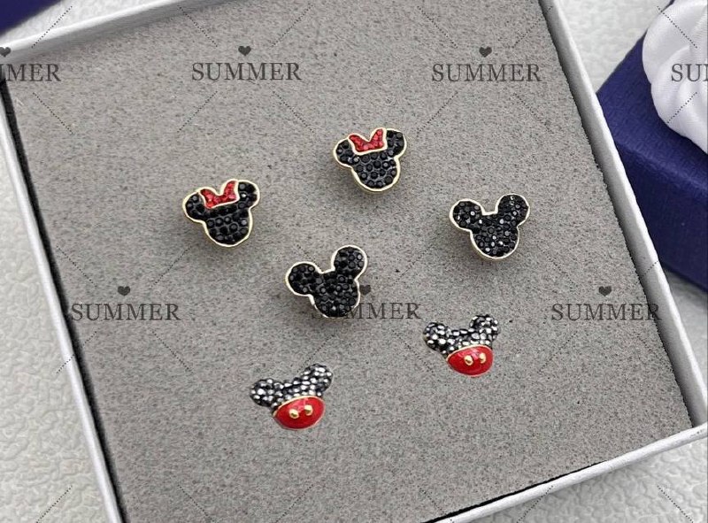 Pendientes Disney Swarxvski ✨