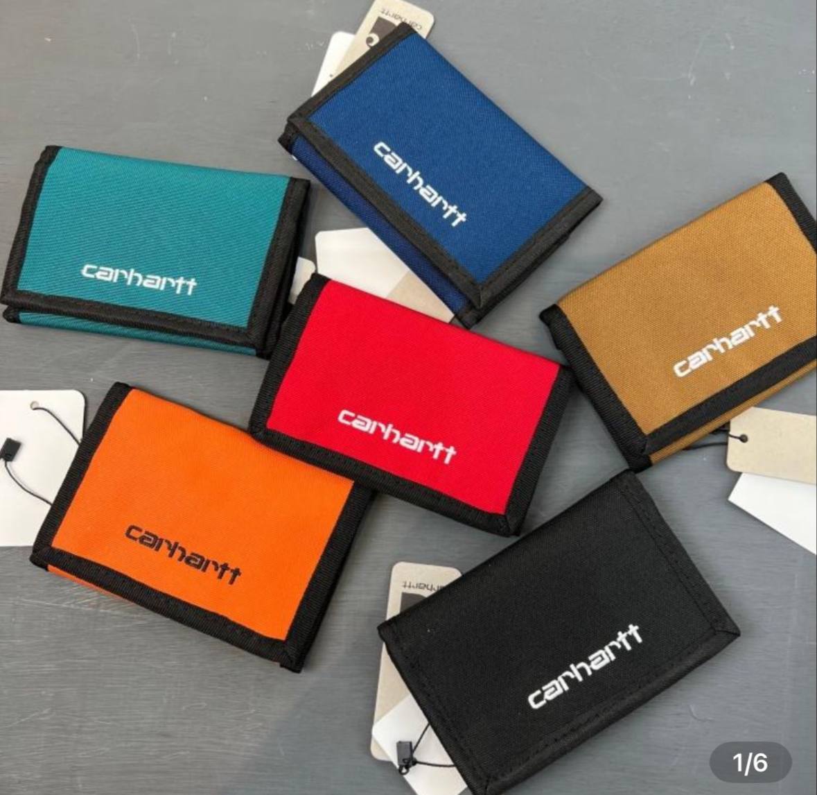 Cartera Carhartt ✨