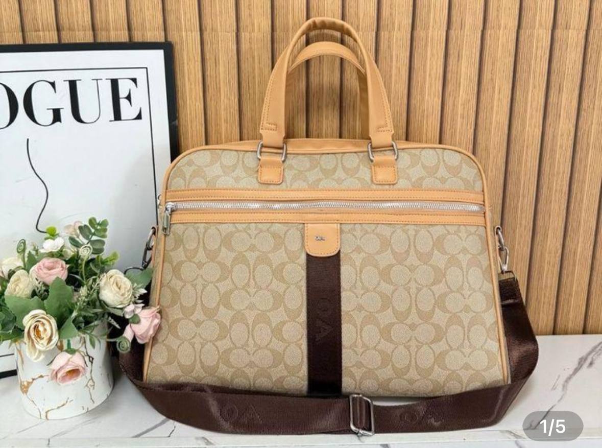 Bolso maletín Coach ✨