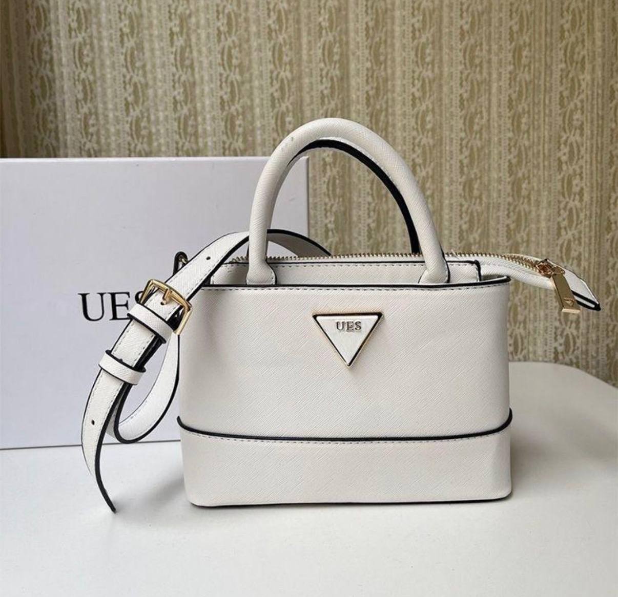 __BOLSO GUESS__ __ __ ✨