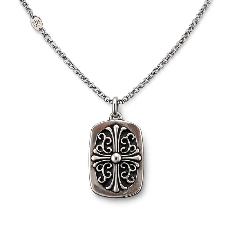 COLLAR CHROME HEARTS —-> 18€ ✨