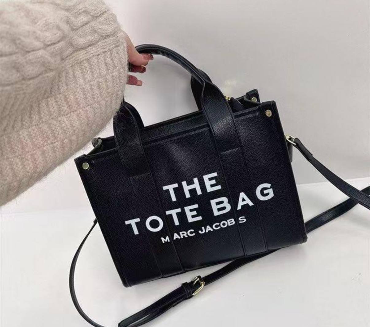 The Tote Bag de Mxrc Jacobs, varios colores ✨