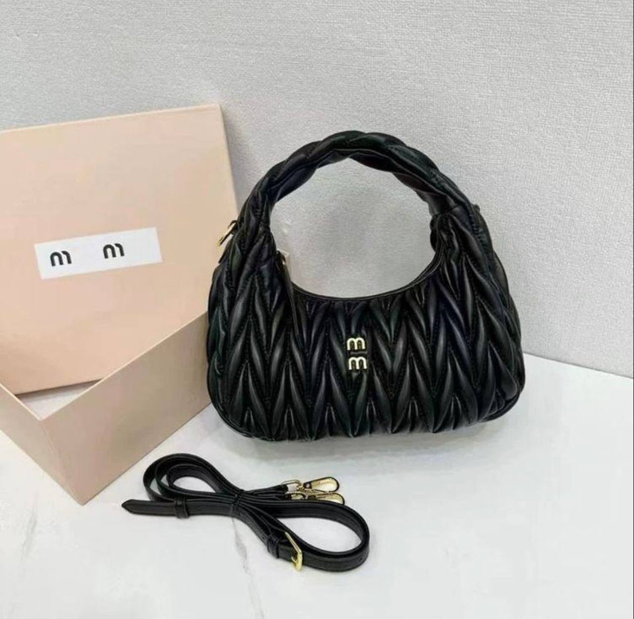 🍒__BOLSO MIU MIU__ ____ ✨