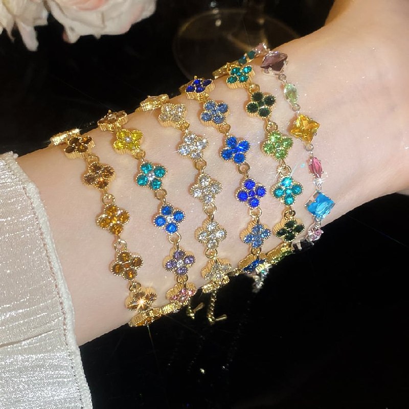 Chic Pulsera Van Cleef ✨