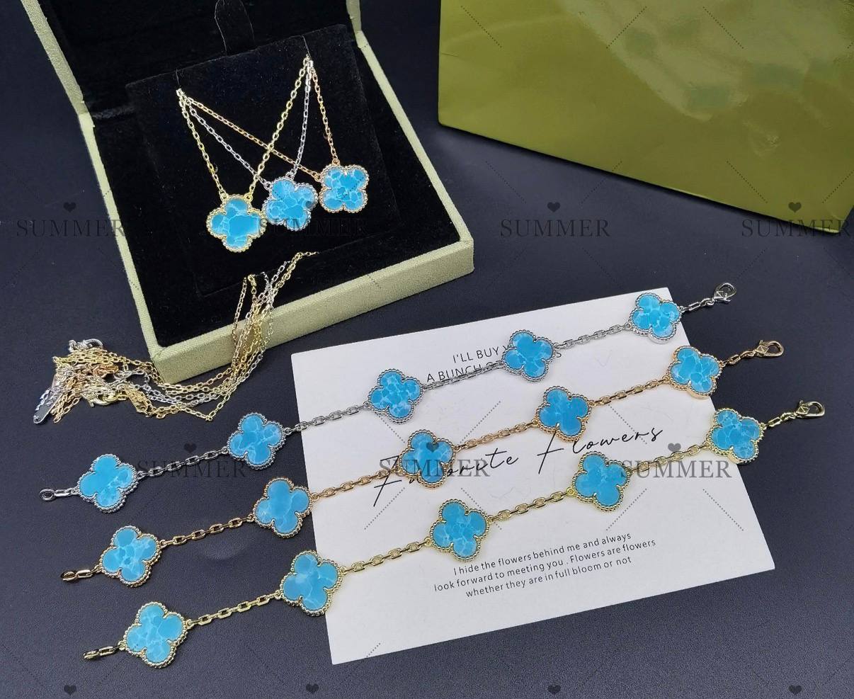 Van C, pulsera o collar ✨