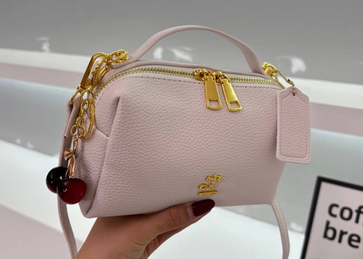 Bolso bandolera Cxach + llavero ✨