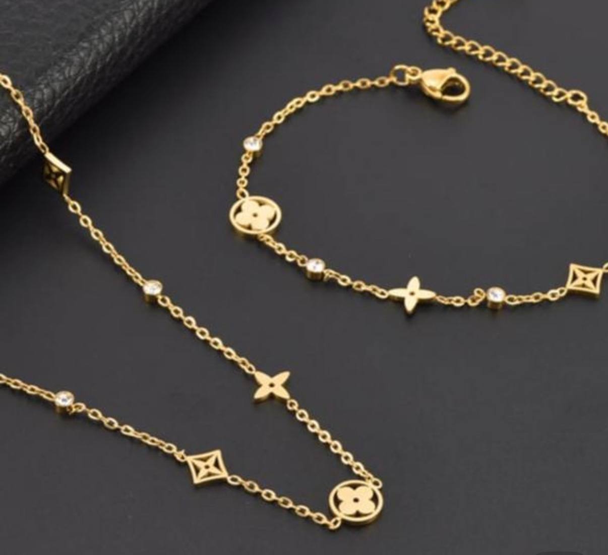 Collar y pulsera inspiración ✨