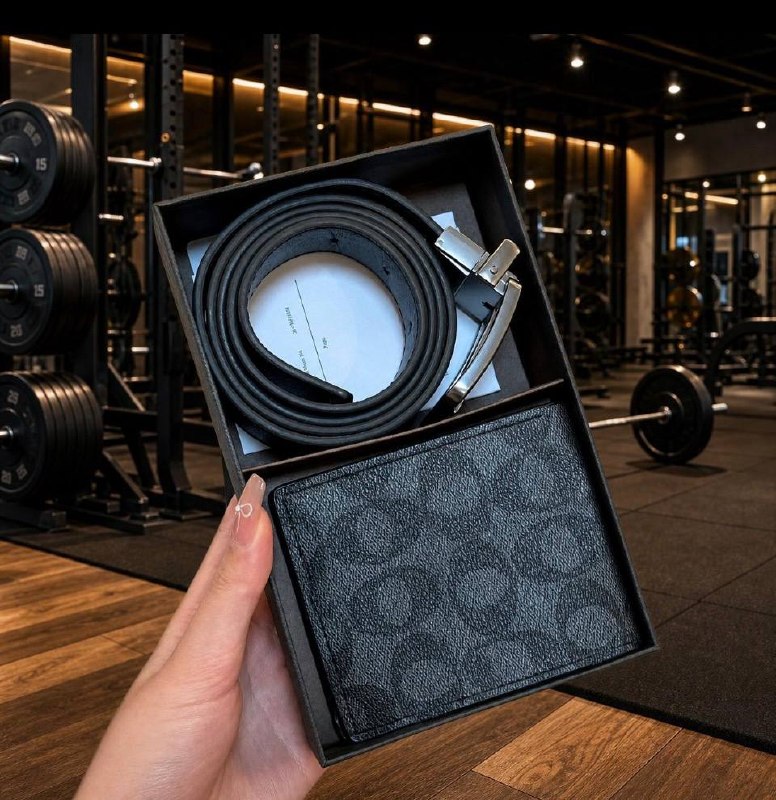 Conjunto Cartera y Cinturón Coach ✨