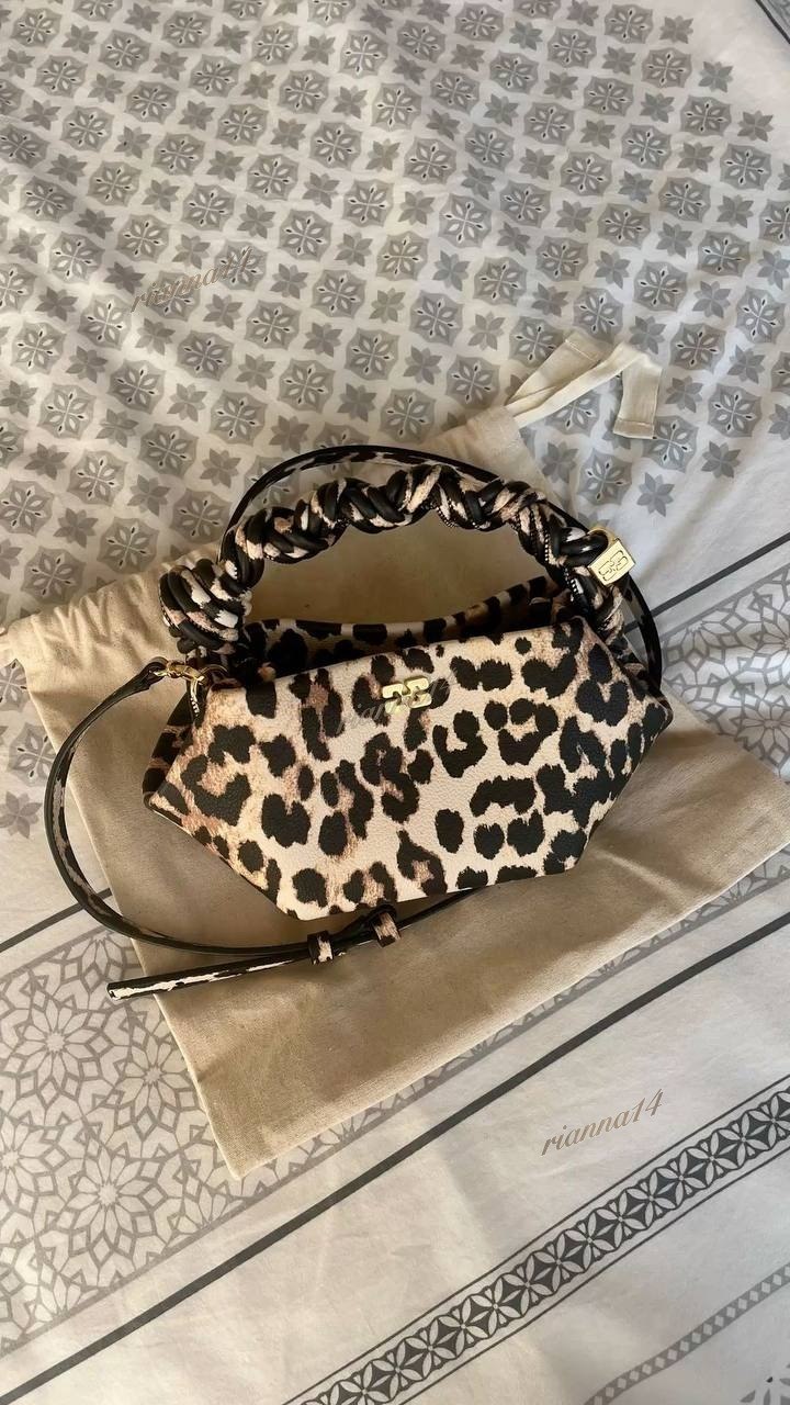Ganni Bolso https://c.onlyaff.app/cRKoGQ