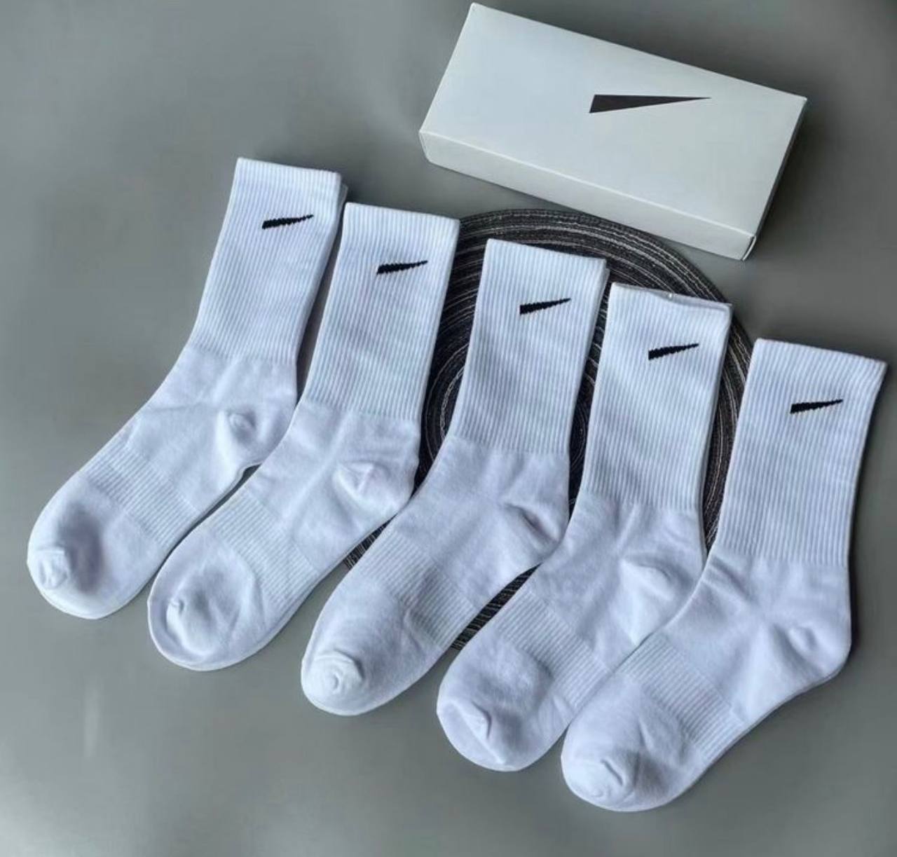 Calcetines Nike https://c.onlyaff.app/cYhOGB