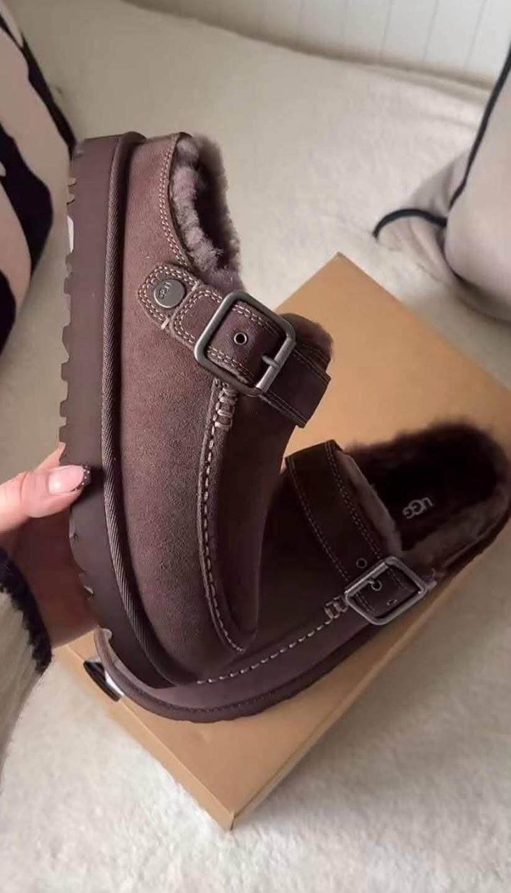 UGG Slippers ✨💫. 33€ ✨