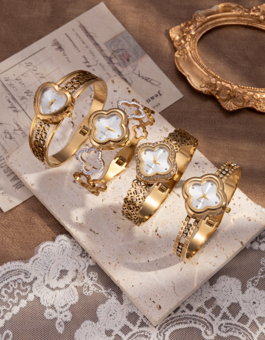 Reloj Corazón Van Cleef. ✨💫 ✨