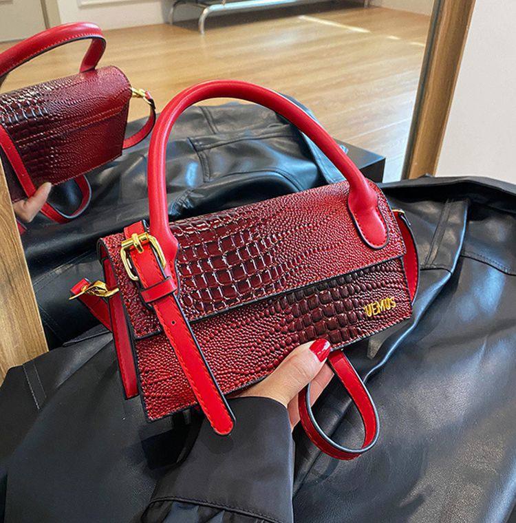 Bolso Jacquemus. ✨💫. 17€ ✨