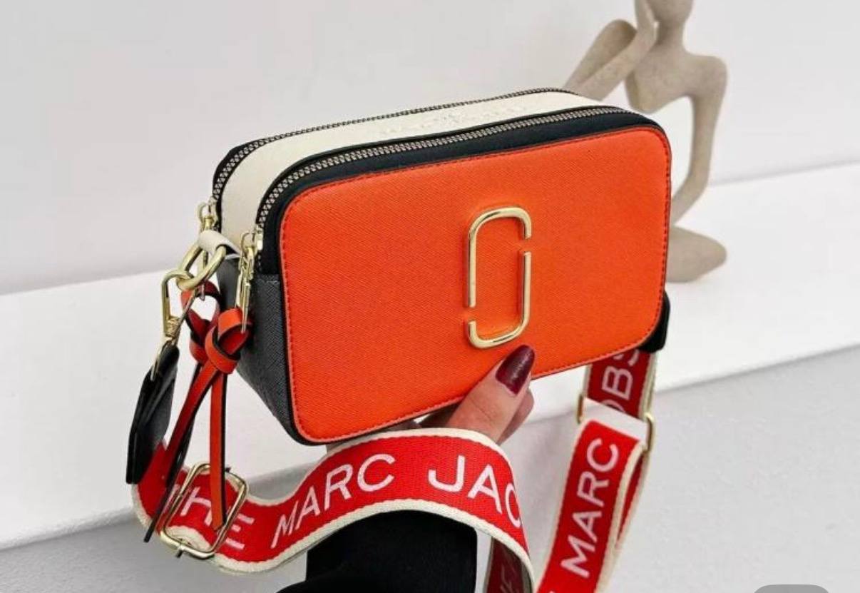 Bandolera Marc Jacxbs, varios colores ✨