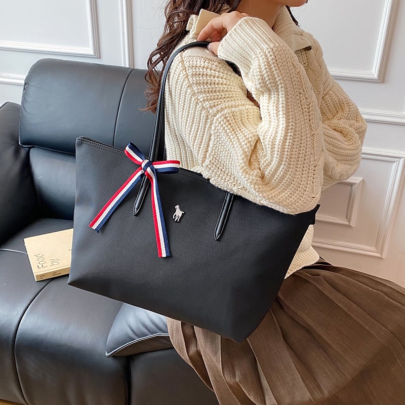 Chic Ralph Lauren Tote ✨